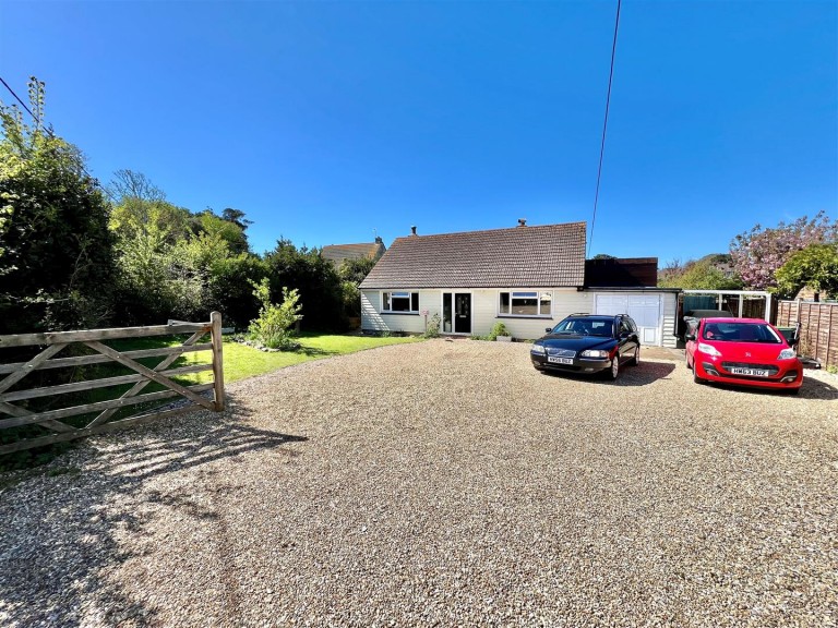 View Full Details for Totland Bay, Isle of Wight
