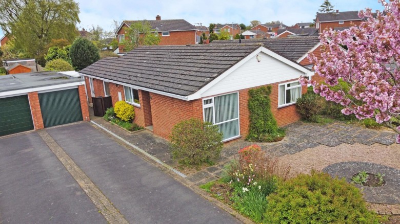 Click the photo for more details of Home Close Road, Houghton on the Hill, Leicestershire