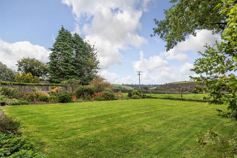 Images for Egloskerry, Launceston