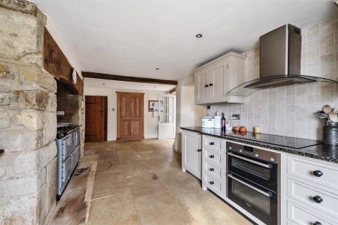 Click the photo for more details of High Street, Wappenham,NN12
