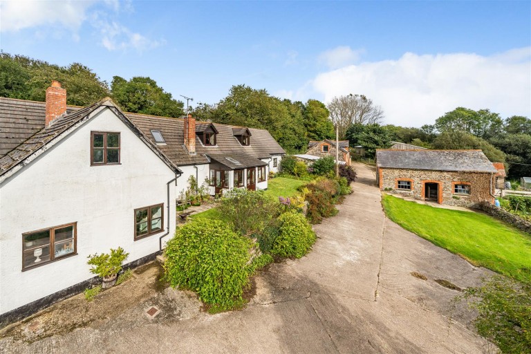 Images for George Nympton, South Molton
