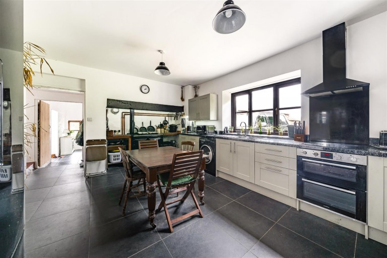 Images for George Nympton, South Molton