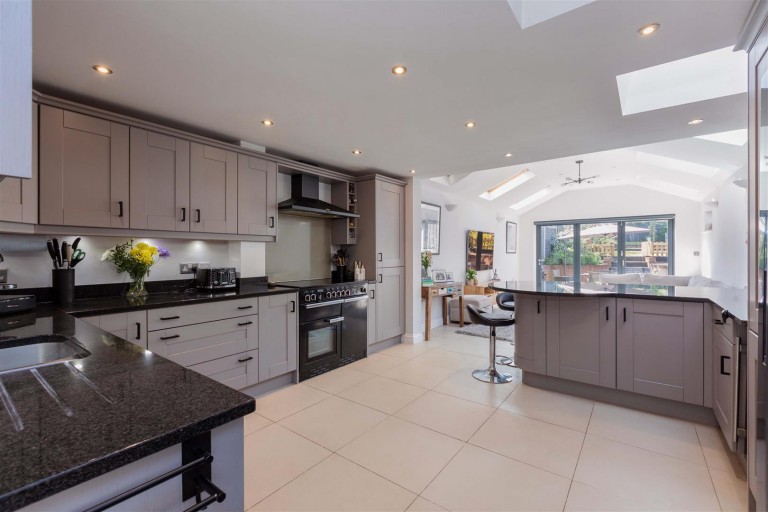 Images for Victoria Road, Wargrave, Reading
