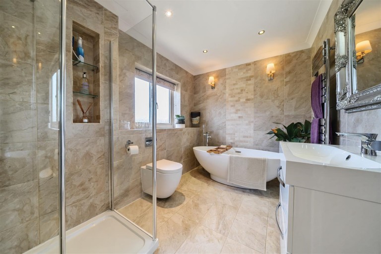 Images for High Street, Collingtree, Northampton, NN4