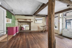 Images for Pinapple Cottage, Watlington