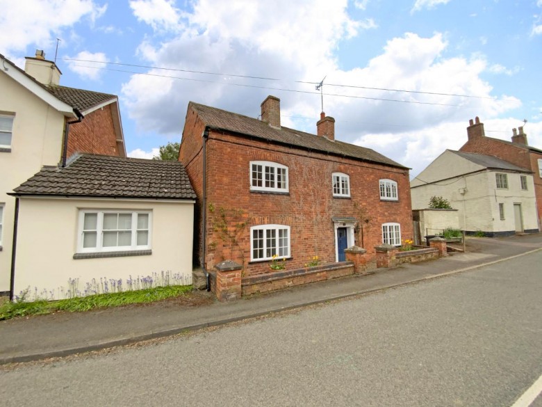 Click the photo for more details of Leicester Road, Billesdon, Leicestershire
