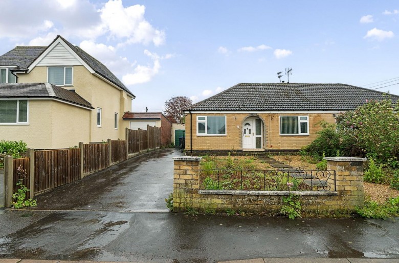 Click the photo for more details of Chapel Street, Long Lawford, Rugby
