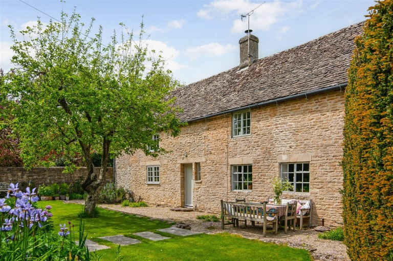 View Full Details for Southrop, Gloucestershire