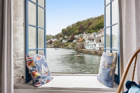 Click the photo for more details of Lower Ferry Slip, Dartmouth
