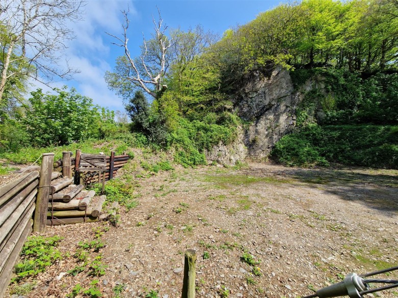 Click the photo for more details of Braunton