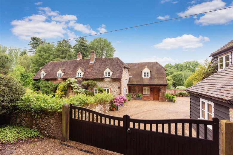 Click the photo for more details of Nettlebed, Henley-on-Thames