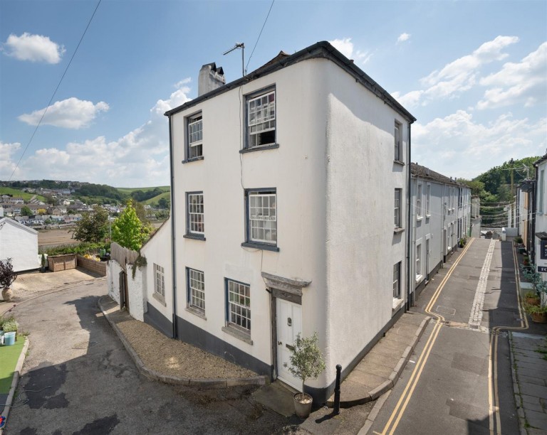 Images for Bull Hill, Bideford