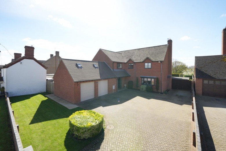 Click the photo for more details of Crowfield, Northamptonshire,  NN13