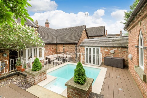 Click the photo for more details of Dag Lane, Lullington, DE12