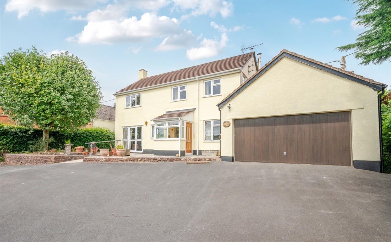 Click the photo for more details of Cutcombe, Minehead