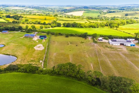 Click the photo for more details of West Putford, Holsworthy