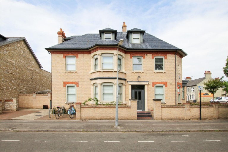 View Full Details for Humberstone Road, Cambridge