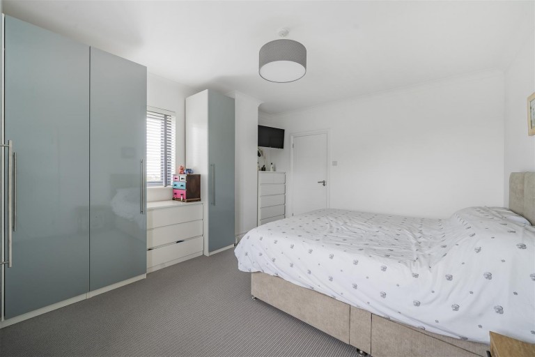 Images for Gummows Shop, Newquay