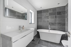 Images for Gummows Shop, Newquay