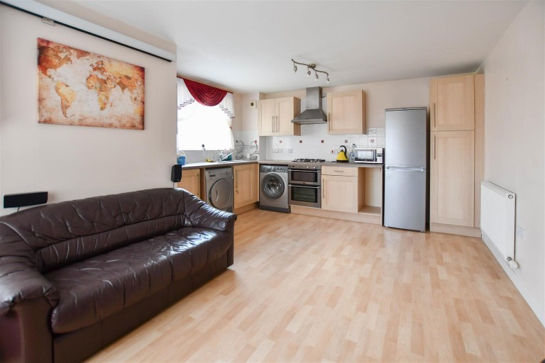 Images for Skeaping Close, Newmarket