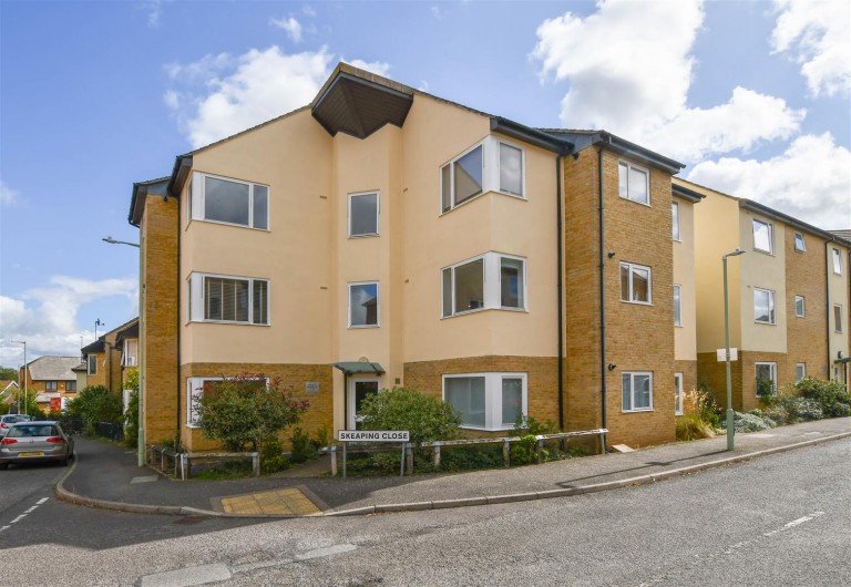 Images for Skeaping Close, Newmarket