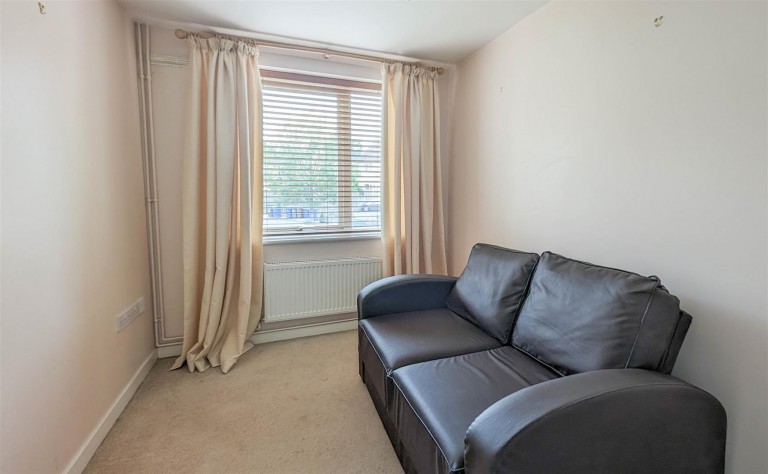 Images for Skeaping Close, Newmarket