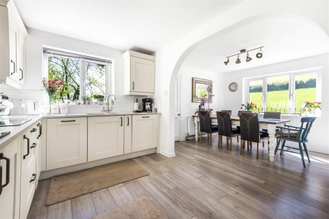 Click the photo for more details of Calverleigh, Tiverton