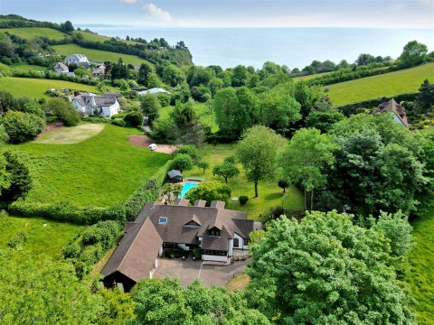 Click the photo for more details of Brim Hill, Torquay