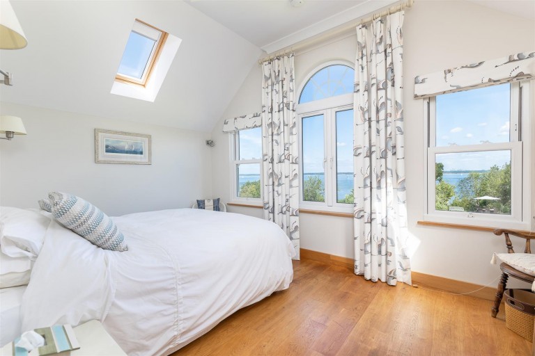 Images for Gurnard, Isle of Wight
