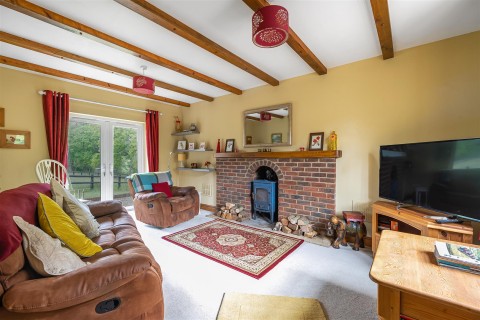 Click the photo for more details of Barrows Lane, Sway, Lymington