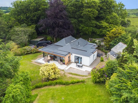 Click the photo for more details of Hound Tor, Widecombe-In-The-Moor