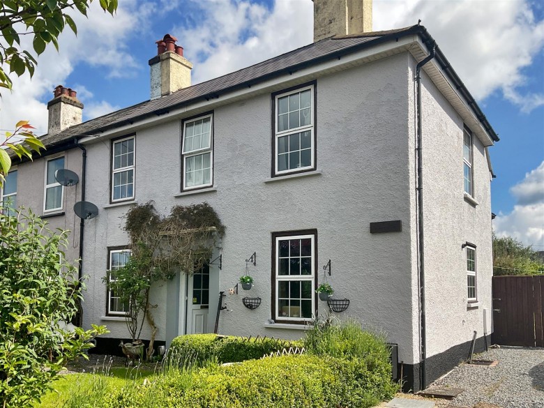 Click the photo for more details of Dowell Street, Honiton