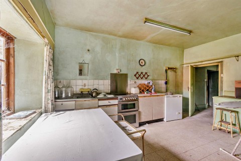 Click the photo for more details of Tugby Road, Tilton On The Hill, Leicester