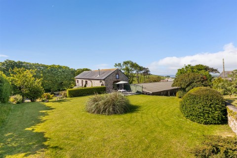 Click the photo for more details of Brownstone Road, Kingswear