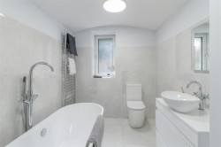 Images for Whilton Lodge, Watling Street, Norton, NN11