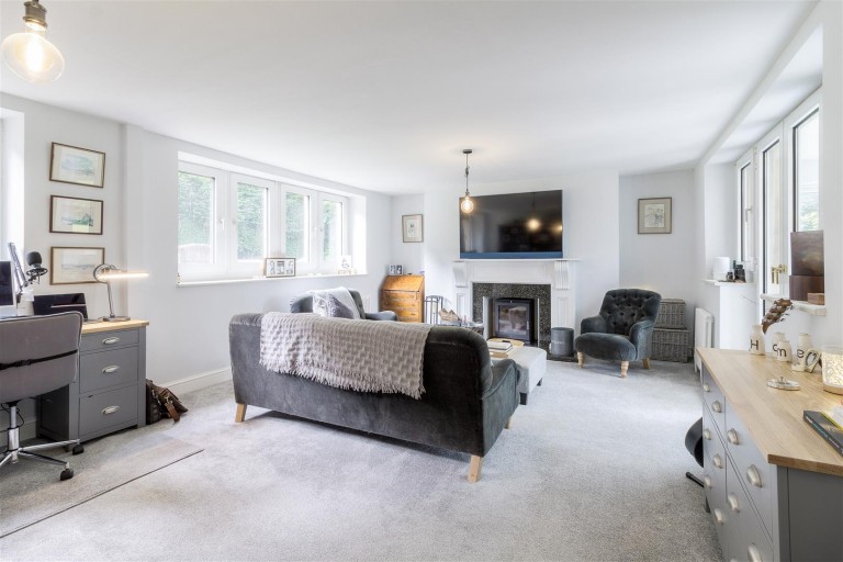 Images for Whilton Lodge, Watling Street, Norton, NN11