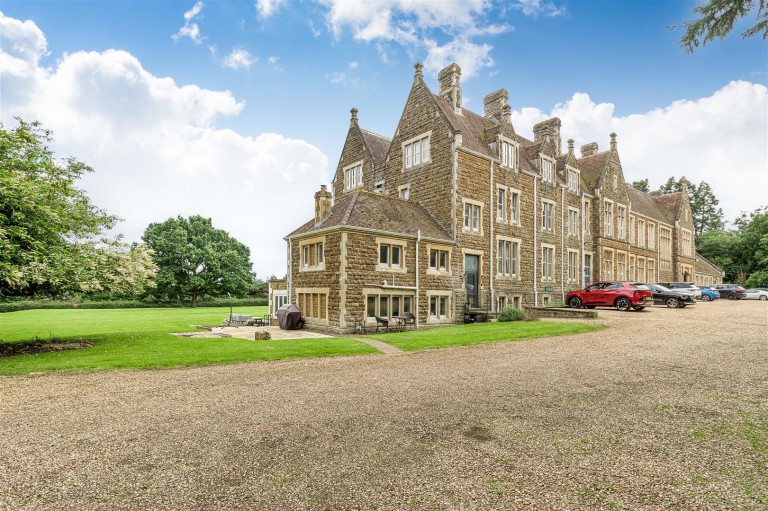 Images for Whilton Lodge, Watling Street, Norton, NN11