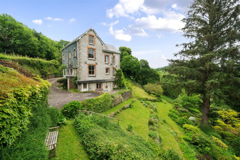 Click the photo for more details of Lustleigh, Devon