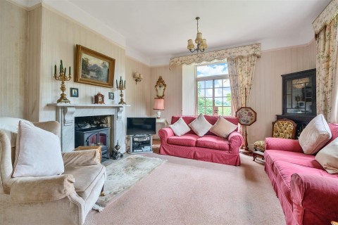Click the photo for more details of Lustleigh, Devon