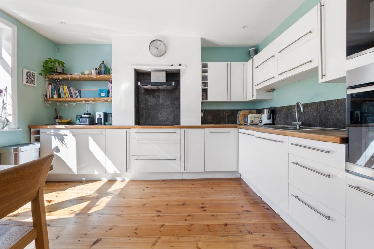 Images for East Avenue, Exeter