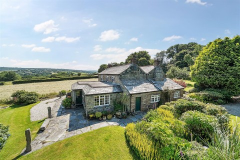 Click the photo for more details of Tresarrett, Blisland, Bodmin, PL30