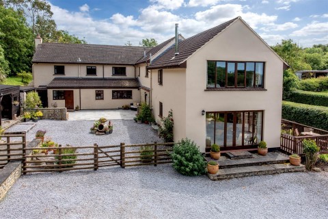 Click the photo for more details of Hilltop Lane, Kilve