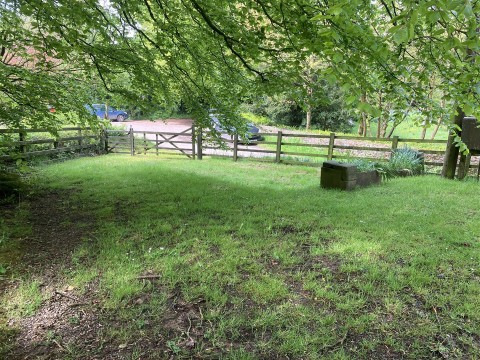 Click the photo for more details of Blackborough, Cullompton