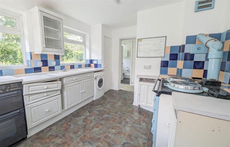 Images for The Street, Lidgate