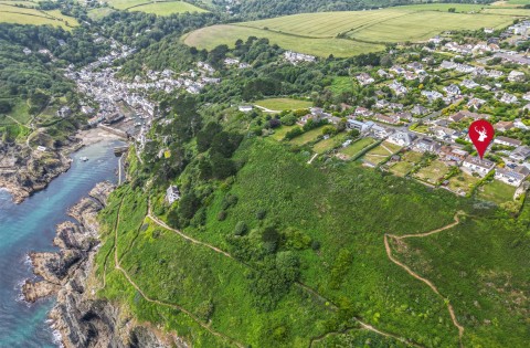 Click the photo for more details of Brentfields, Looe