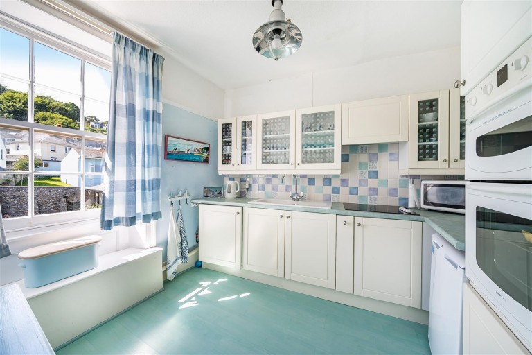 Images for Marine Parade, Lyme Regis