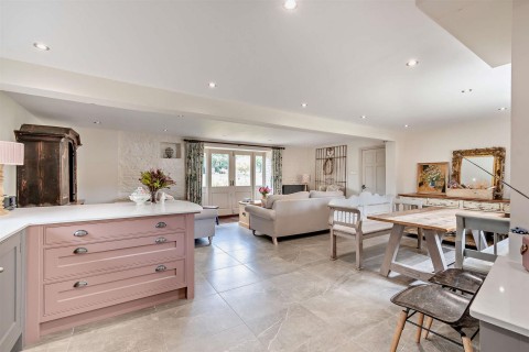 Click the photo for more details of Lyndon Road, North Luffenham