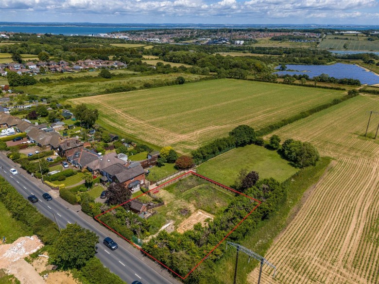 Click the photo for more details of Cowes, Isle Of Wight