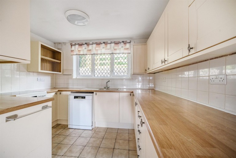 Images for Axtown Lane, Yelverton