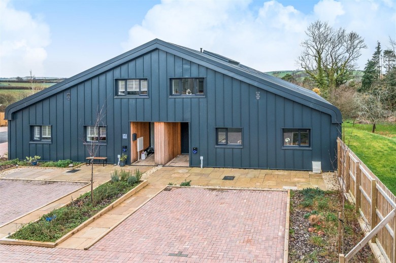 Click the photo for more details of Staverton, Totnes